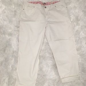 Vintage American white ankle length jeans